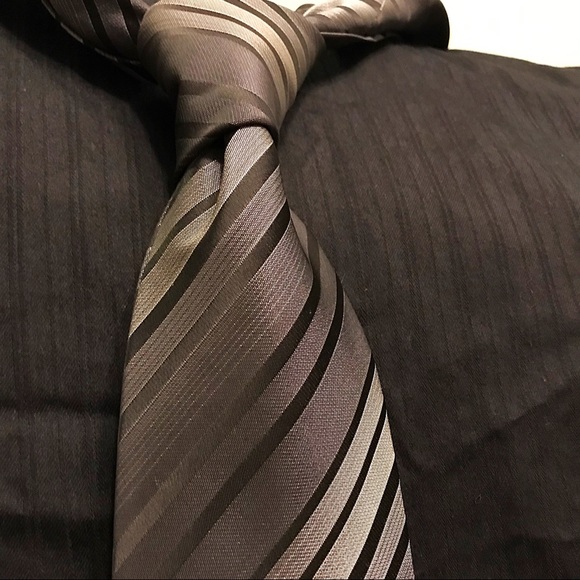 Robert Talbot - Protocol neck tie - Picture 3 of 8